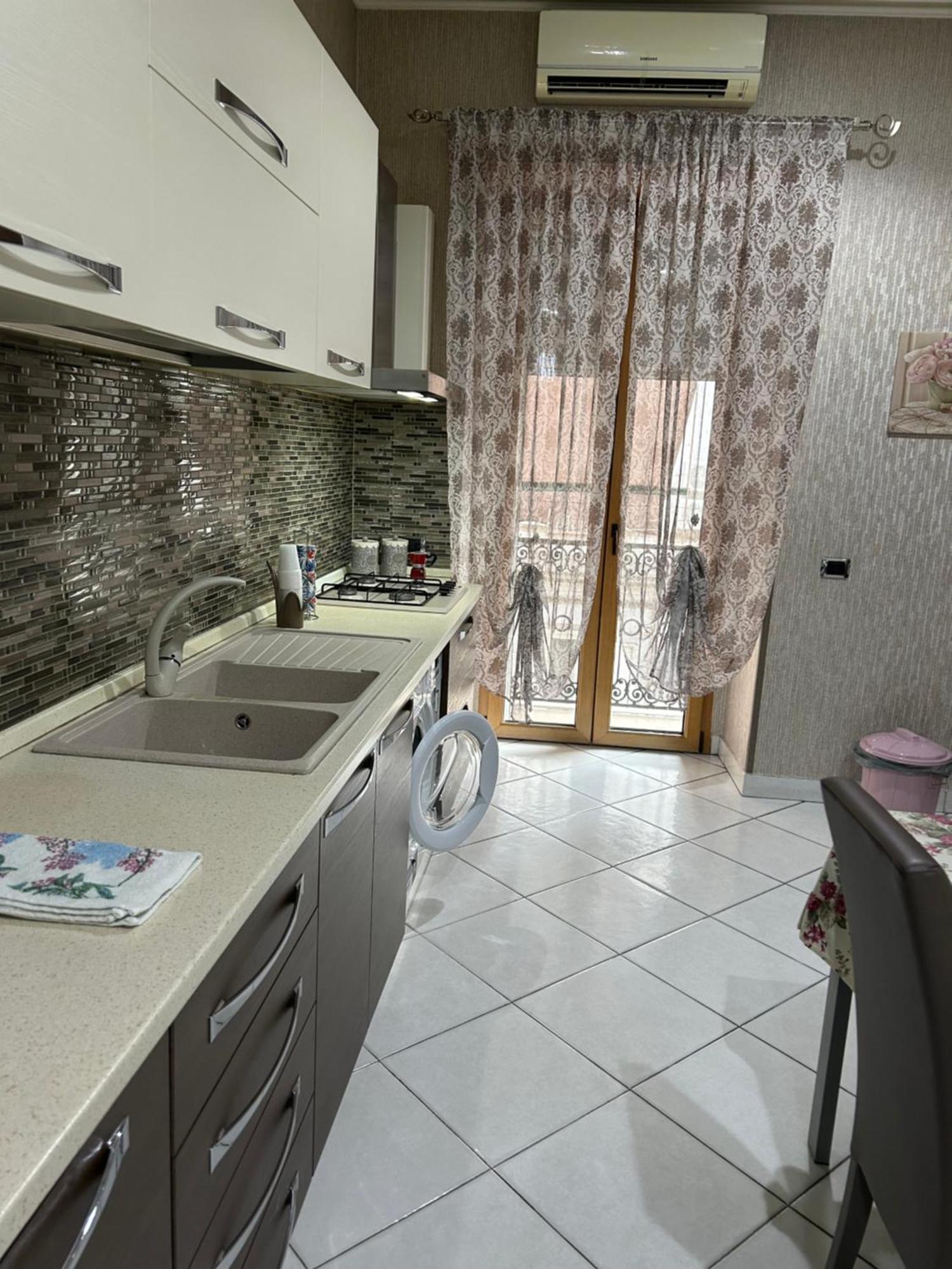 Palace Melissa Apartment